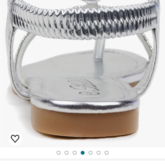 Sandals - Picture 4 of 5